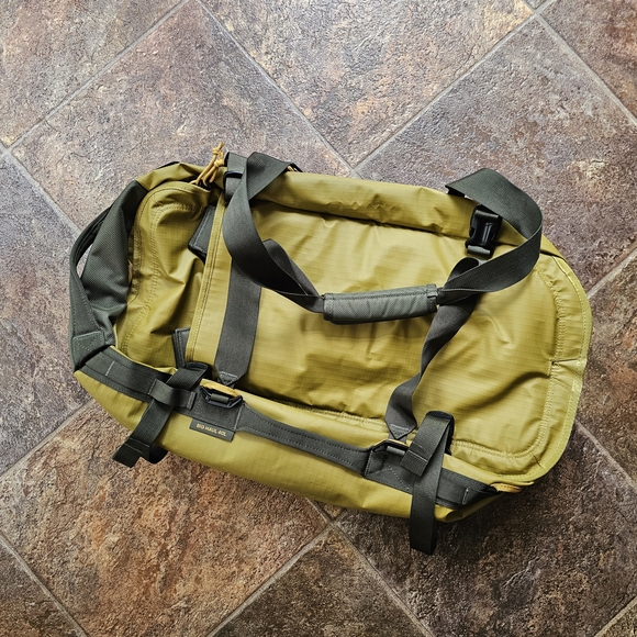 REI Co-op Big Haul 40L Duffel Bag - Picture 7 of 15